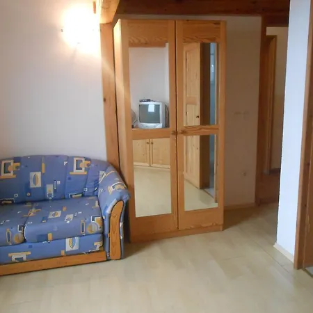 Turisticna Kmetija Grasic - Gradisnik Hočko Pohorje