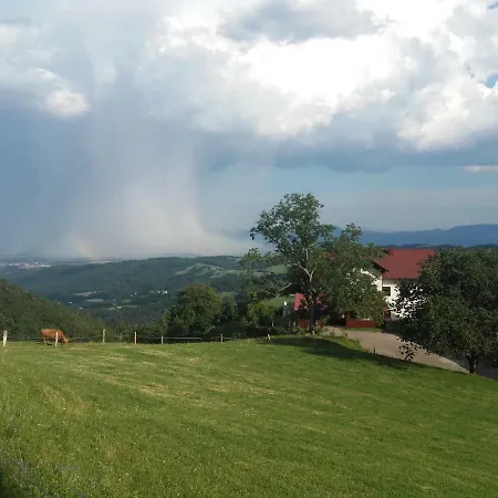 Bauernhof Turisticna Kmetija Grasic - Gradisnik Hočko Pohorje